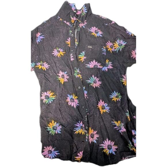 Lot Of Two Fall Clothes Button Shirt Pull Over Volcom Danskin Large (VDL1) - Picture 7 of 8